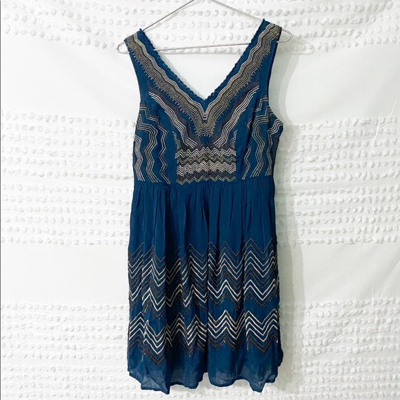 Meadow Rue Dresses & Skirts - Anthro Meadow Rue embroidered beaded dress 4p